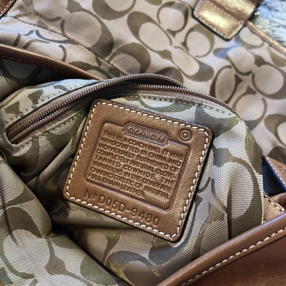 Coach used crossbody/shoulder bag